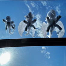 Load image into Gallery viewer, Car flying doll，Removable
