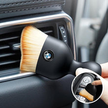 Load image into Gallery viewer, 4Pcs Car logo cleaning brushes
